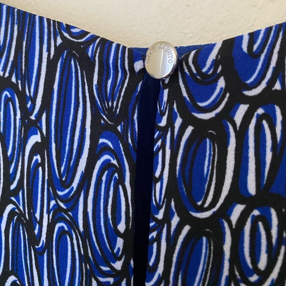 EUC Vince Camuto Tunic Blouse - Picture 4 of 11